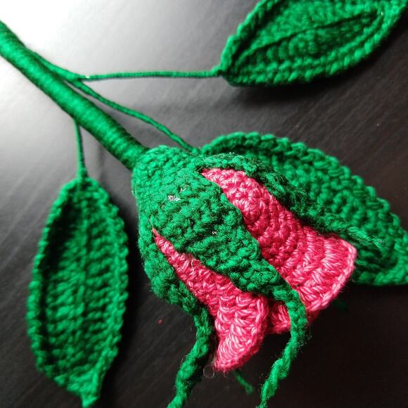 Red Crochet Rosebuds Last Forever 9" long stem rose unique faux flower cottage - Picture 9 of 15